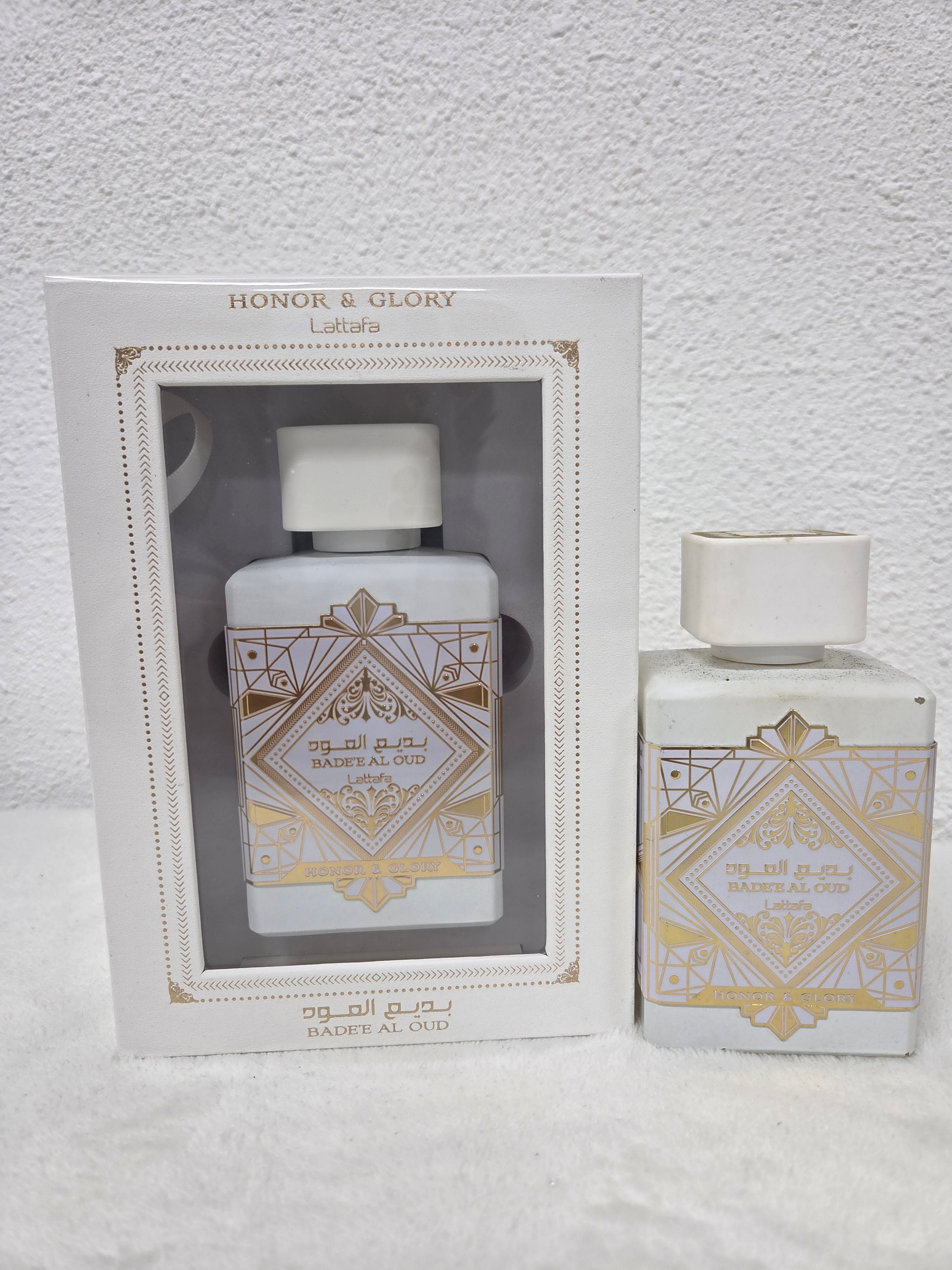 Badee El Oud (witte fles) unisex parfum